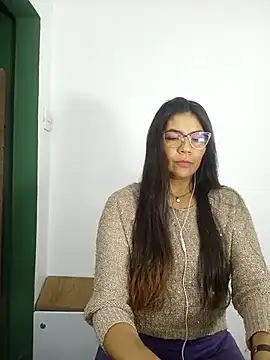Luna Dumont online show from 07/16/26, 11:16