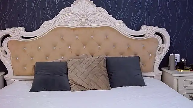 Lauren Saint online show from 03/12/26, 04:57