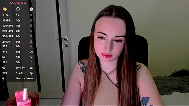 Kimmberr online show from 09/27/25, 04:06