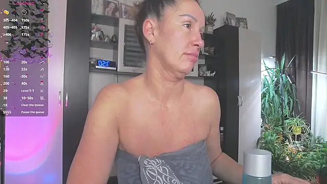 SheilaRyan online show from 01/18/26, 04:49