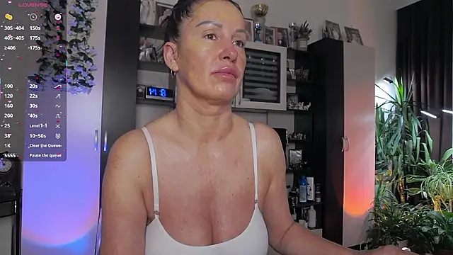 SheilaRyan online show from 03/10/26, 05:12