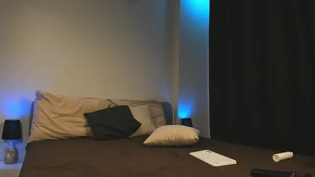 ShySara online show from 02/06/25, 06:46