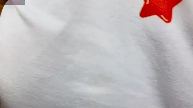 Snapshot of lucie_nicolls chatting on 12/13/24, 07:53 lucie nicolls online show from 12/13/24, 07:53