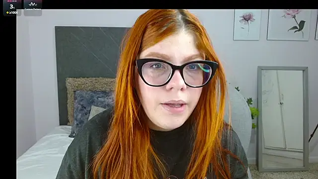 Snapshot of lucie_nicolls chatting on 01/27/25, 08:07 lucie nicolls online show from 01/27/25, 08:07