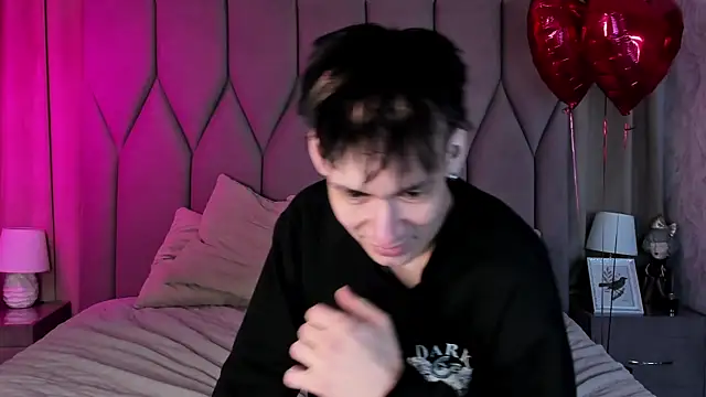 CalvinOwens online show from 02/05/25, 03:45