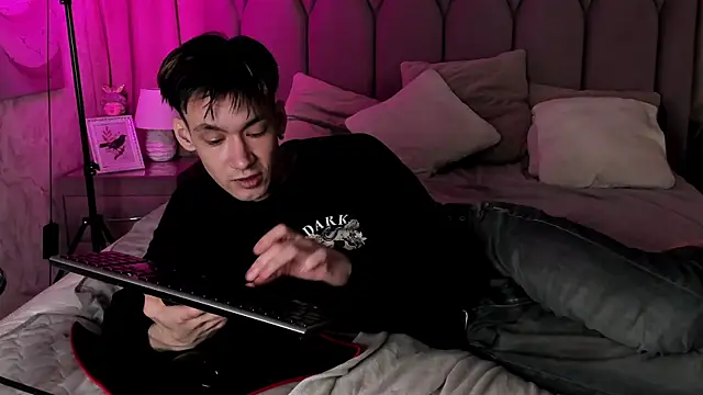 CalvinOwens online show from 02/05/25, 07:07