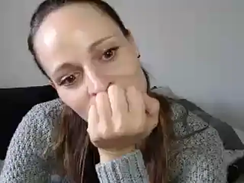 Snapshot of naikah714 chatting on 12/04/24, 01:20 naikah714 online show from 12/04/24, 01:20