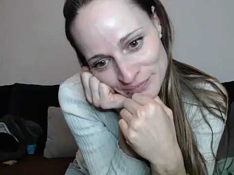 Snapshot of naikah714 chatting on 02/03/25, 05:24 naikah714 online show from 02/03/25, 05:24