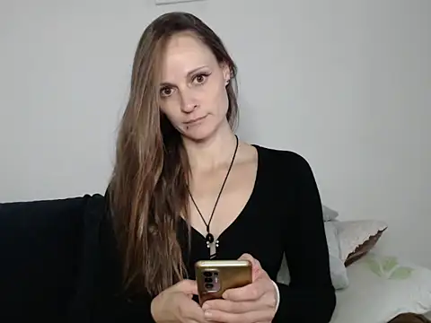 Snapshot of naikah714 chatting on 04/01/26, 11:44 naikah714 online show from 04/01/26, 11:44