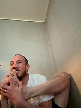 Denislamalice34 online show from 11/26/25, 03:46