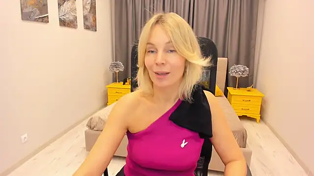 Sinty Devis online show from 02/17/25, 11:34