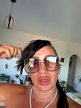 TheGoddessBianca online show from 09/27/25, 02:44