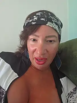 TheGoddessBianca online show from 11/07/25, 09:31