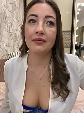 Snapshot of AnnaBri chatting on 01/23/25, 01:51 AnnaBri online show from 01/23/25, 01:51