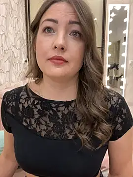 Snapshot of AnnaBri chatting on 02/04/25, 01:45 AnnaBri online show from 02/04/25, 01:45