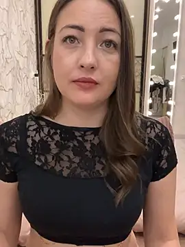 Snapshot of AnnaBri chatting on 02/10/25, 04:52 AnnaBri online show from 02/10/25, 04:52