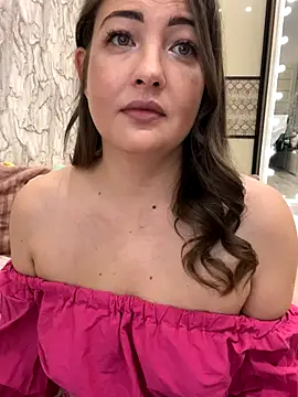 Snapshot of AnnaBri chatting on 10/10/25, 01:48 AnnaBri online show from 10/10/25, 01:48