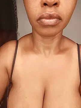 boobsnipplian online show from 05/24/26, 04:50