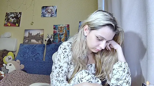 Bunnykiss69 online show from 07/12/26, 04:53