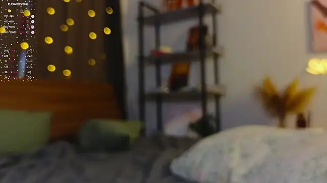 IdaValenti online show from 02/12/25, 10:14