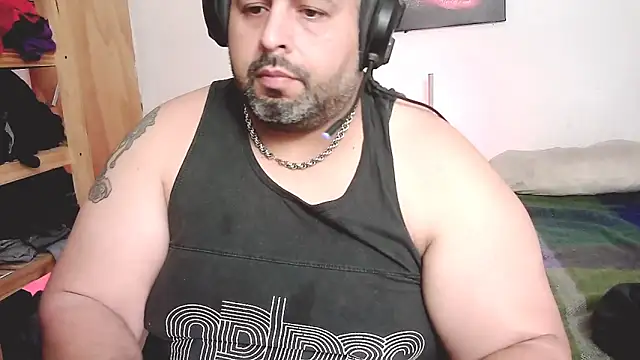 rodrix54 online show from 11/18/25, 02:28