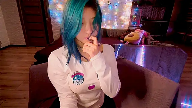 Akemilun online show from 12/22/24, 09:42