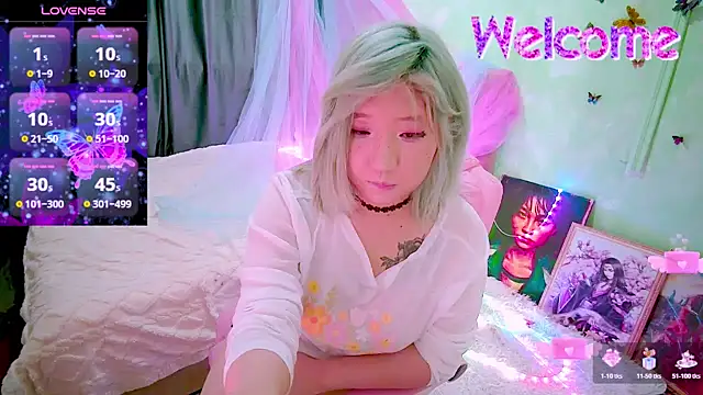 Akemilun online show from 03/04/26, 12:44