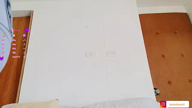 Snapshot of karen_brave chatting on 09/28/25, 06:13 karen brave online show from 09/28/25, 06:13