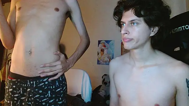 Snapshot of angelitofemboy chatting on 02/09/25, 05:22 angelitofemboy online show from 02/09/25, 05:22