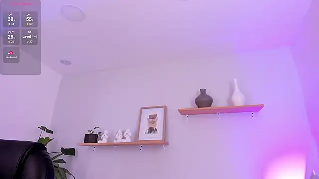 Snapshot of moll1e_ chatting on 02/21/25, 11:01 moll1e online show from 02/21/25, 11:01