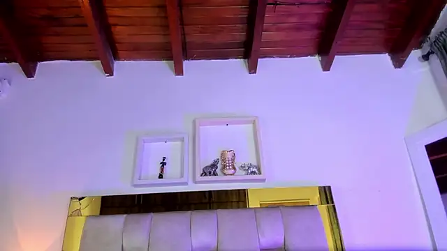 emmy r online show from 12/18/24, 12:18