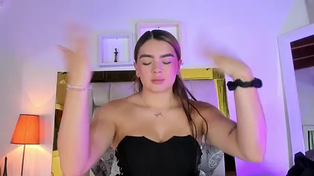 emmy r online show from 01/11/25, 12:07