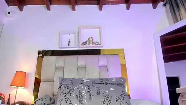 emmy r online show from 02/07/25, 03:19