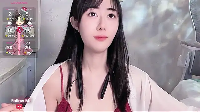 Snapshot of qiqi-- chatting on 12/19/24, 07:07 qiqi-- online show from 12/19/24, 07:07