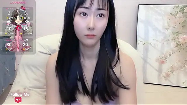 Snapshot of qiqi-- chatting on 02/27/25, 02:10 qiqi-- online show from 02/27/25, 02:10