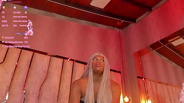 Snapshot of ari_monet chatting on 03/11/25, 06:10 ari monet online show from 03/11/25, 06:10