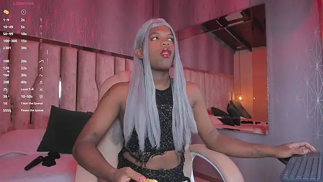 Snapshot of ari_monet chatting on 03/22/25, 12:04 ari monet online show from 03/22/25, 12:04