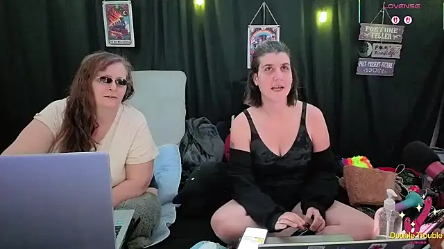 Sexy Mama-69 online show from 11/22/25, 05:01