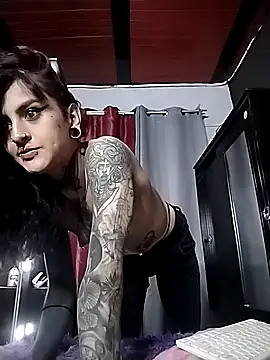 Snapshot of emma_onassis_17 chatting on 03/14/25, 01:27 emma onassis 17 online show from 03/14/25, 01:27