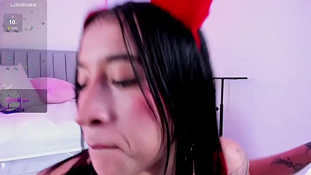 EriKlein online show from 02/13/25, 10:33