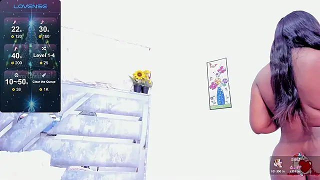 Snapshot of RoxannaBlanche chatting on 12/19/24, 11:07 RoxannaBlanche online show from 12/19/24, 11:07