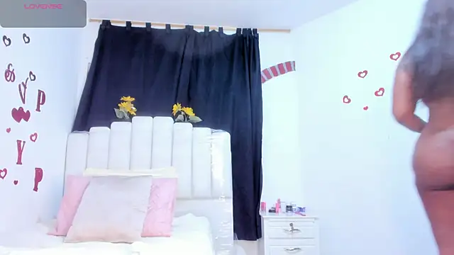 RoxannaBlanche online show from 03/02/26, 01:07