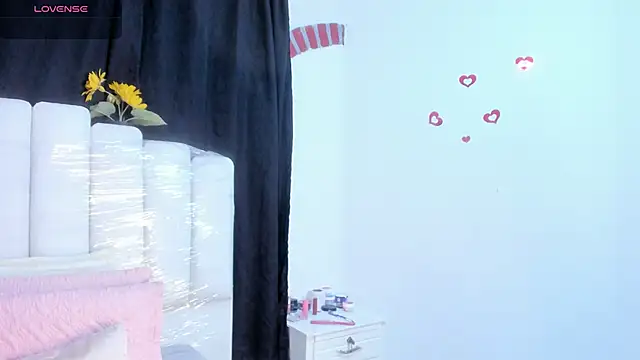 RoxannaBlanche online show from 03/26/26, 12:00