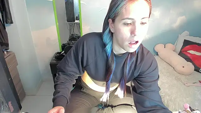 Nata bernett online show from 10/03/25, 11:24