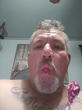 bigdoog8 online show from 05/28/26, 03:04