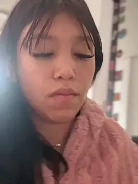 emily rosse04 online show from 09/17/25, 11:23