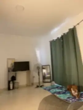 Snapshot of CurlyGirl_1 chatting on 12/17/24, 12:00 CurlyGirl 1 online show from 12/17/24, 12:00