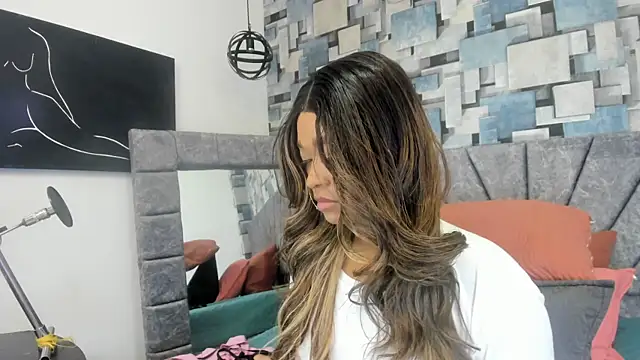 angel dthroatt online show from 07/12/26, 12:18