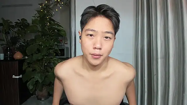 Oliver Nl online show from 09/17/25, 04:03