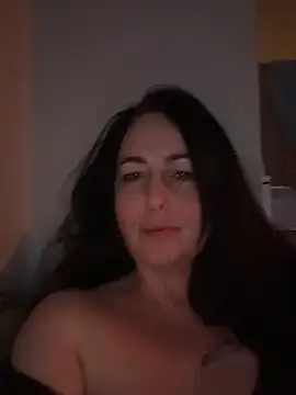 kiki xo online show from 04/28/26, 02:27